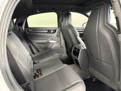 2023 Porsche Cayenne Coupe Turbo