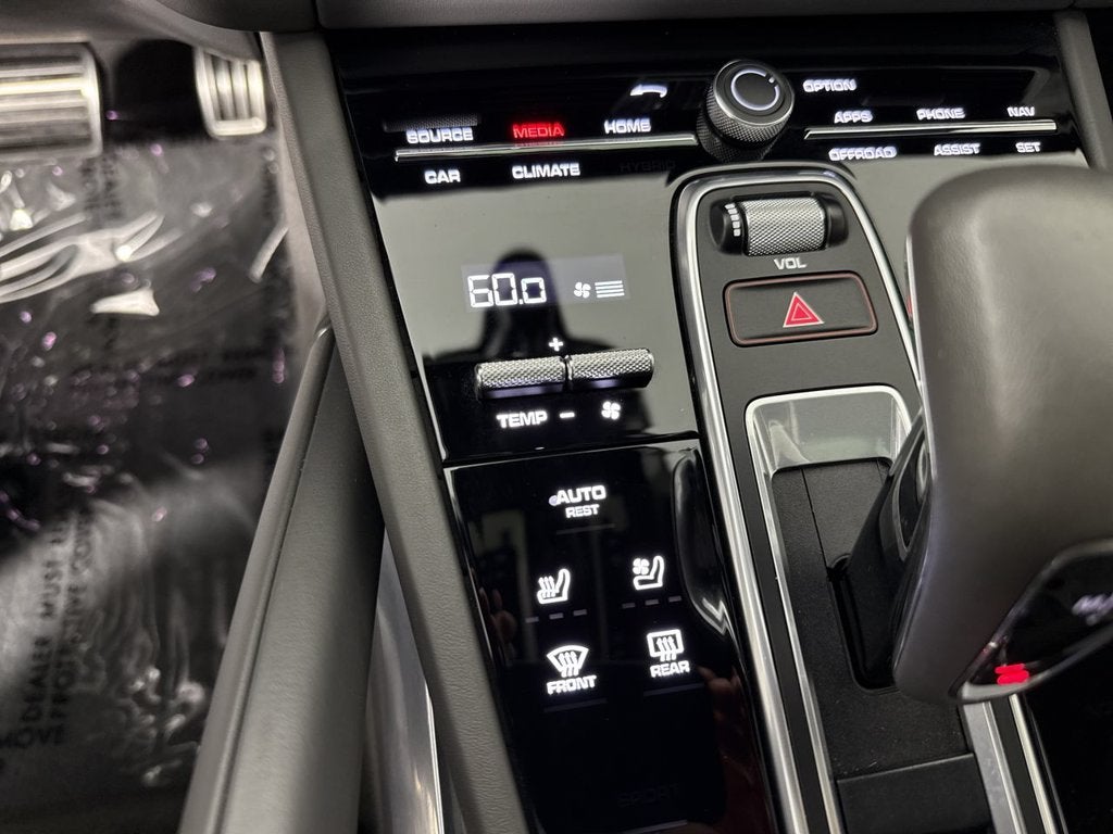2023 Porsche Cayenne Coupe Turbo