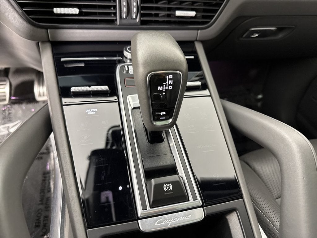 2023 Porsche Cayenne Coupe Turbo