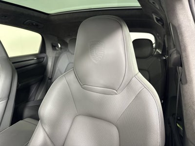 2023 Porsche Cayenne Coupe Turbo