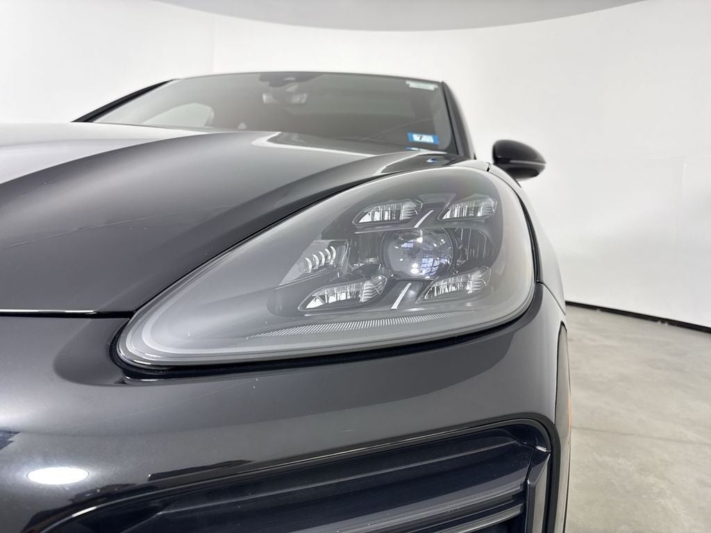 2023 Porsche Cayenne Coupe Turbo