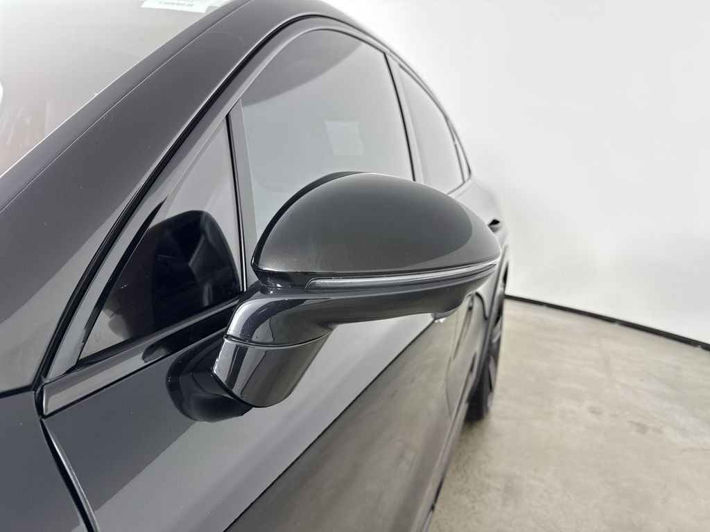 2023 Porsche Cayenne Coupe Turbo