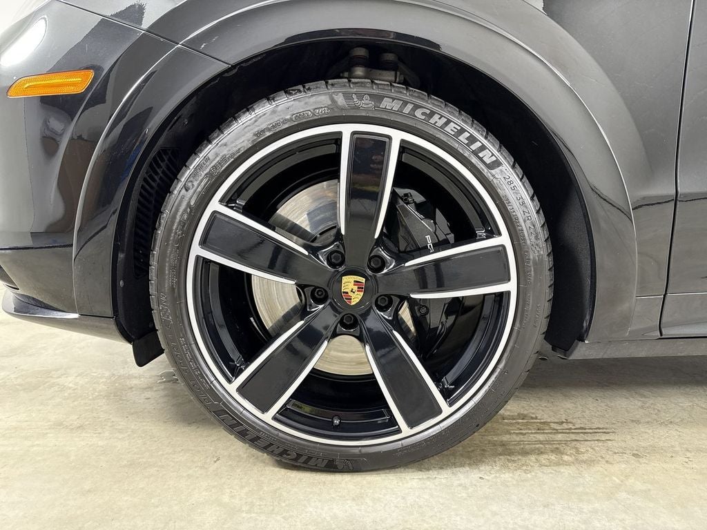 2023 Porsche Cayenne Coupe Turbo