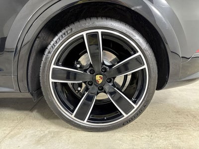 2023 Porsche Cayenne Coupe Turbo