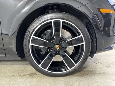 2023 Porsche Cayenne Coupe Turbo