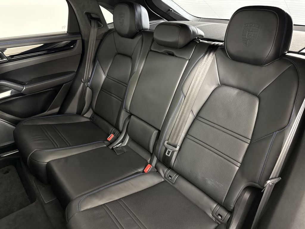 2023 Porsche Cayenne Coupe Turbo