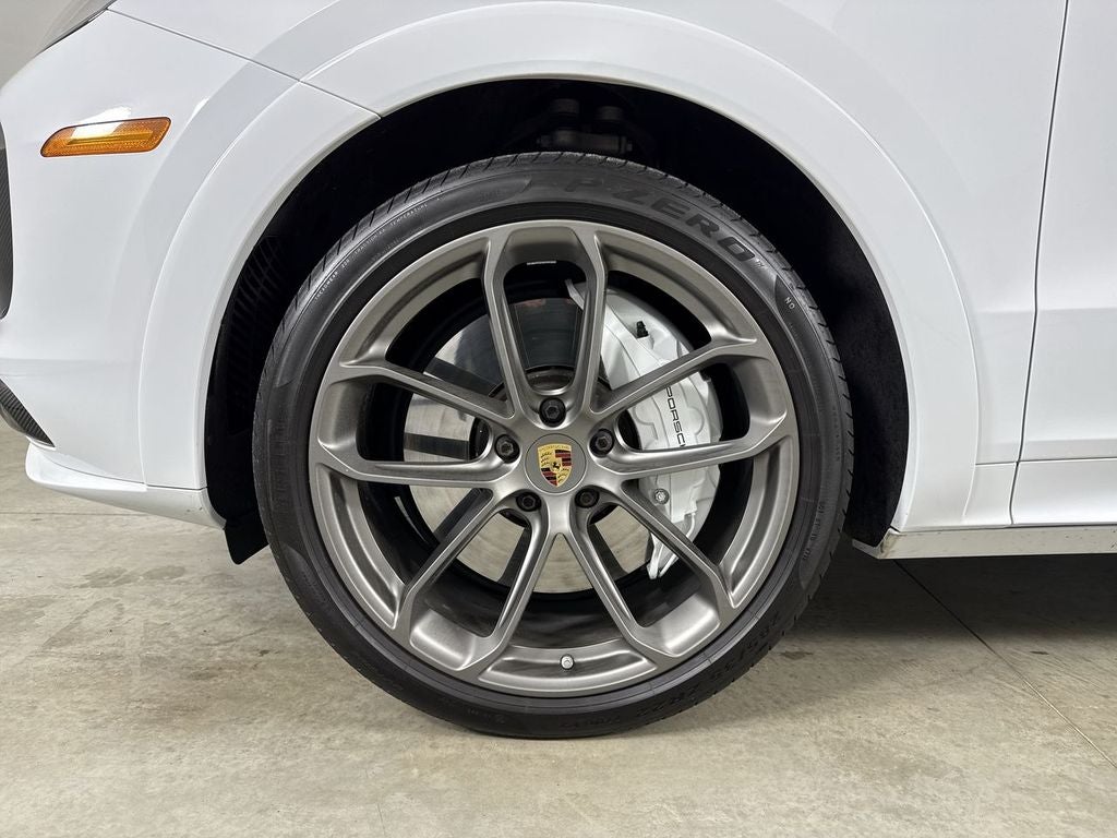 2023 Porsche Cayenne Coupe Turbo