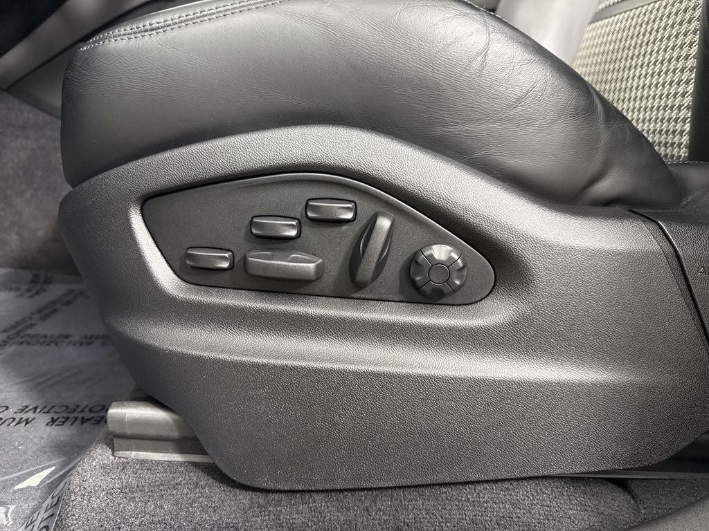 2023 Porsche Cayenne Coupe Turbo