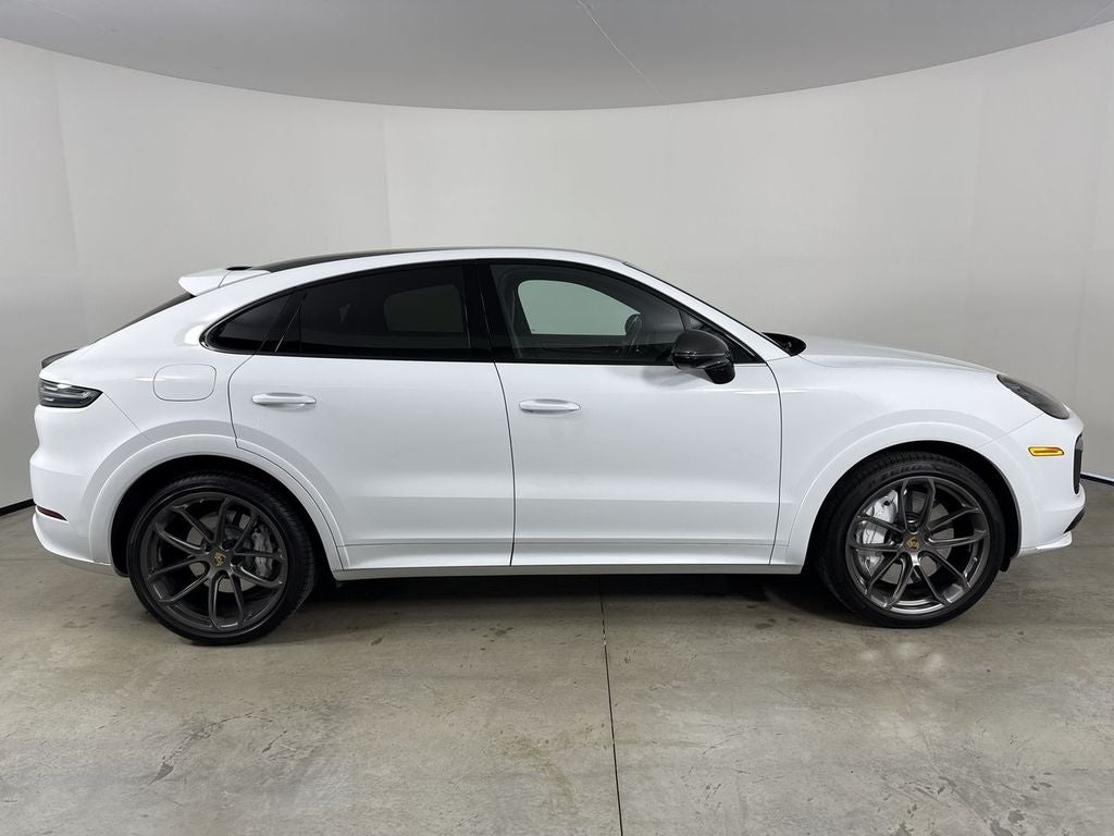 2023 Porsche Cayenne Coupe Turbo