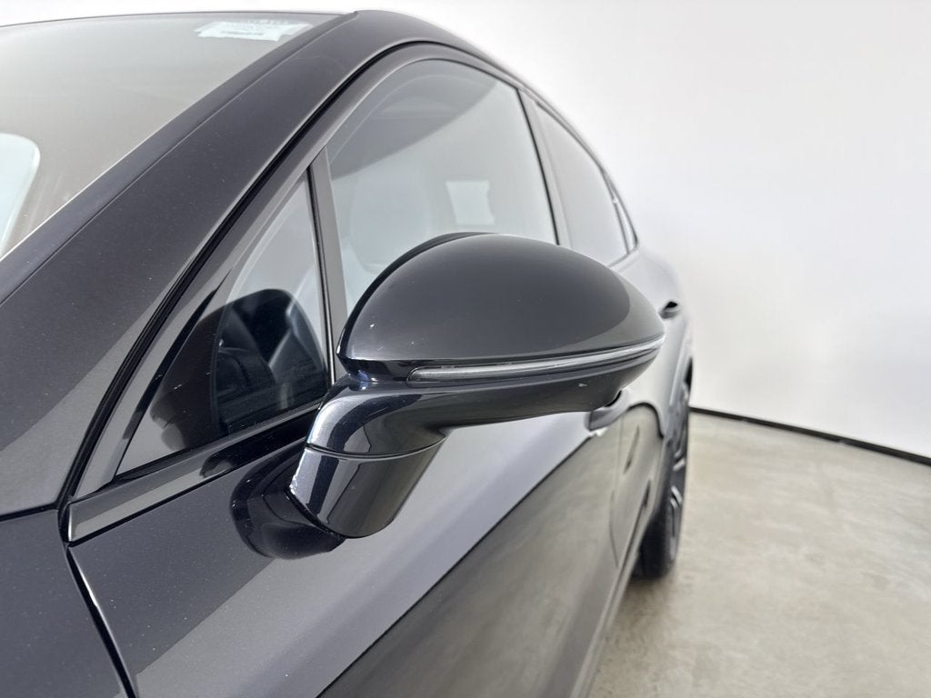 2020 Porsche Cayenne Coupe Turbo