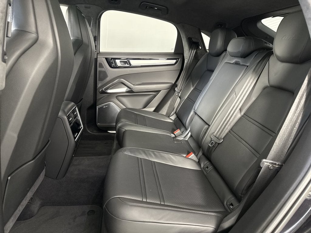 2020 Porsche Cayenne Coupe Turbo