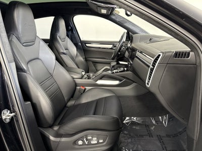 2020 Porsche Cayenne Coupe Turbo