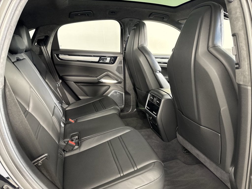 2020 Porsche Cayenne Coupe Turbo