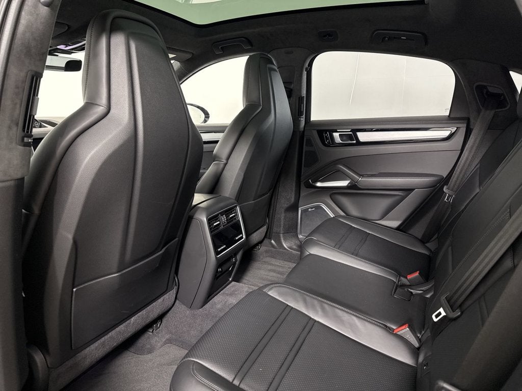 2020 Porsche Cayenne Coupe Turbo