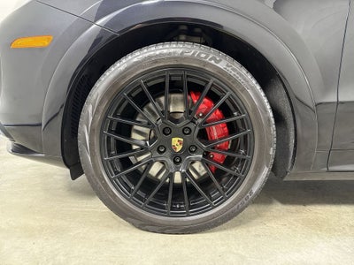 2022 Porsche Cayenne Coupe GTS