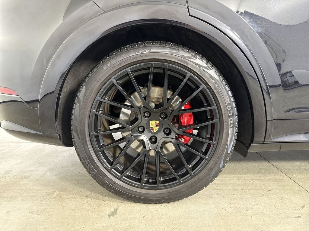 2022 Porsche Cayenne Coupe GTS