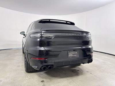 2022 Porsche Cayenne Coupe GTS