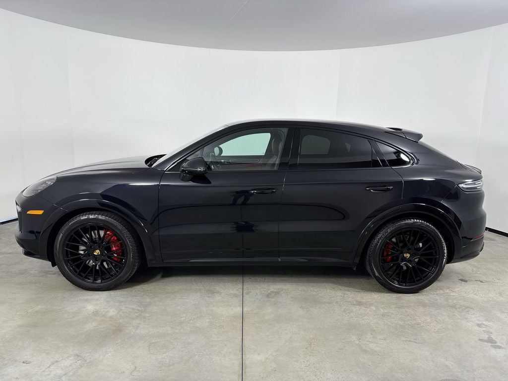 2022 Porsche Cayenne Coupe GTS
