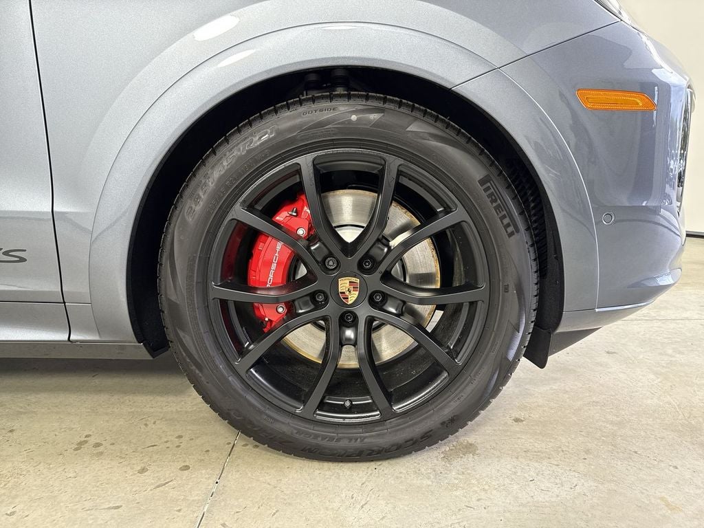 2026 Porsche Cayenne Coupe Cayenne GTS Coupe