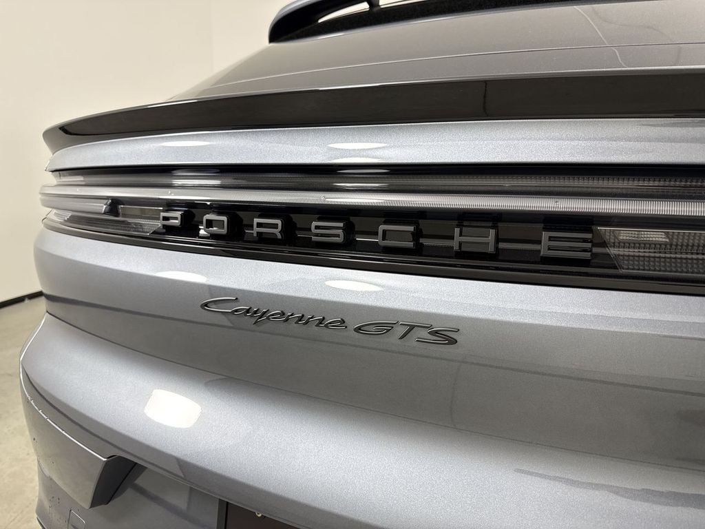 2026 Porsche Cayenne Coupe Cayenne GTS Coupe