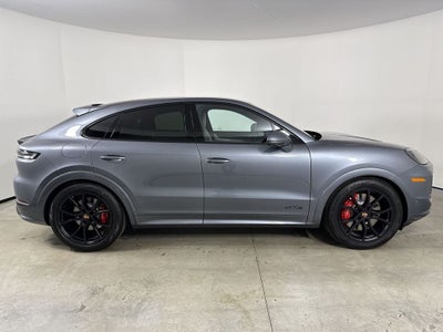2026 Porsche Cayenne Coupe Cayenne GTS Coupe