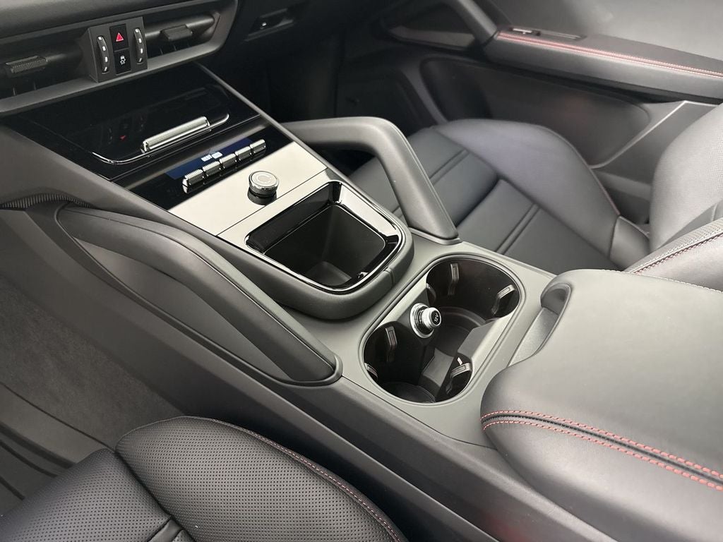 2026 Porsche Cayenne Coupe GTS