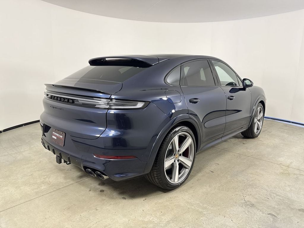 2026 Porsche Cayenne Coupe GTS