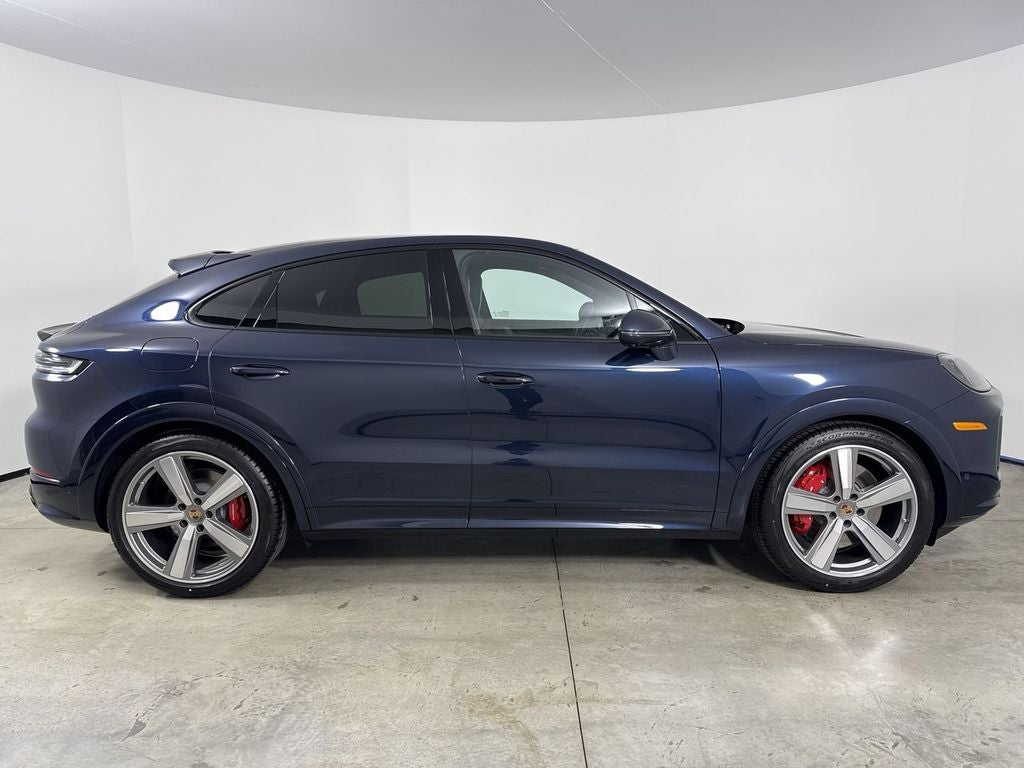 2026 Porsche Cayenne Coupe GTS