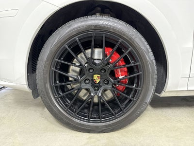 2021 Porsche Cayenne Coupe GTS