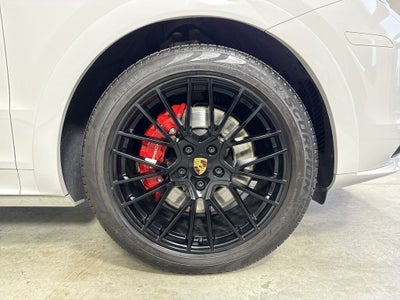 2021 Porsche Cayenne Coupe GTS