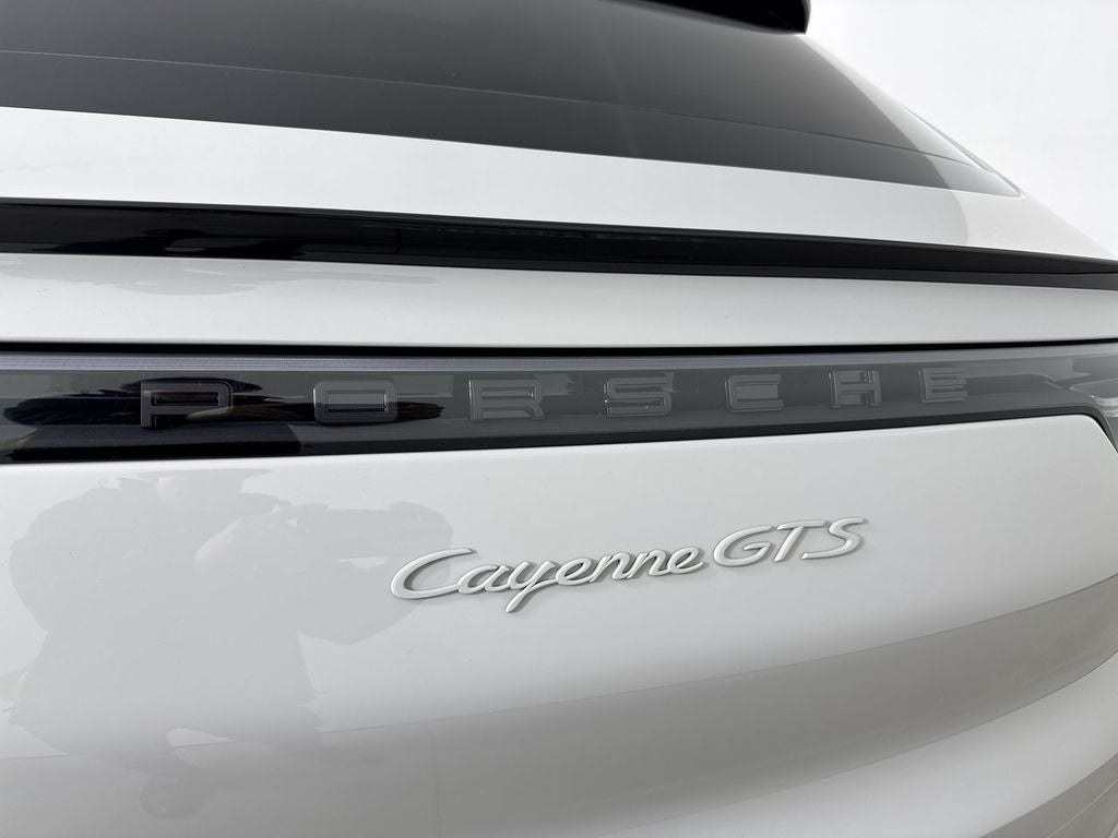 2021 Porsche Cayenne Coupe GTS