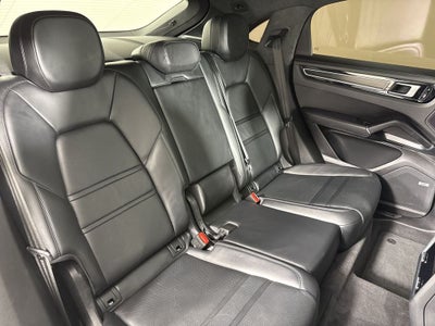 2021 Porsche Cayenne Coupe GTS