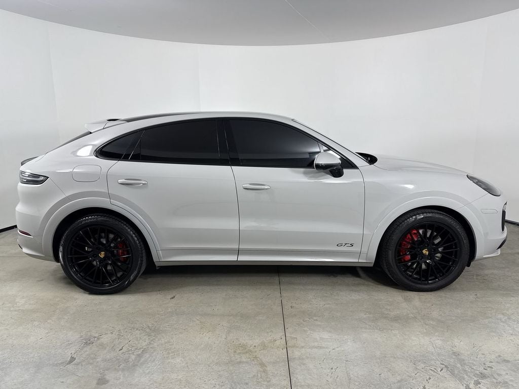 2021 Porsche Cayenne Coupe GTS