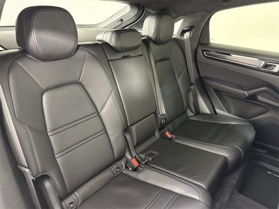 2023 Porsche Cayenne Coupe GTS