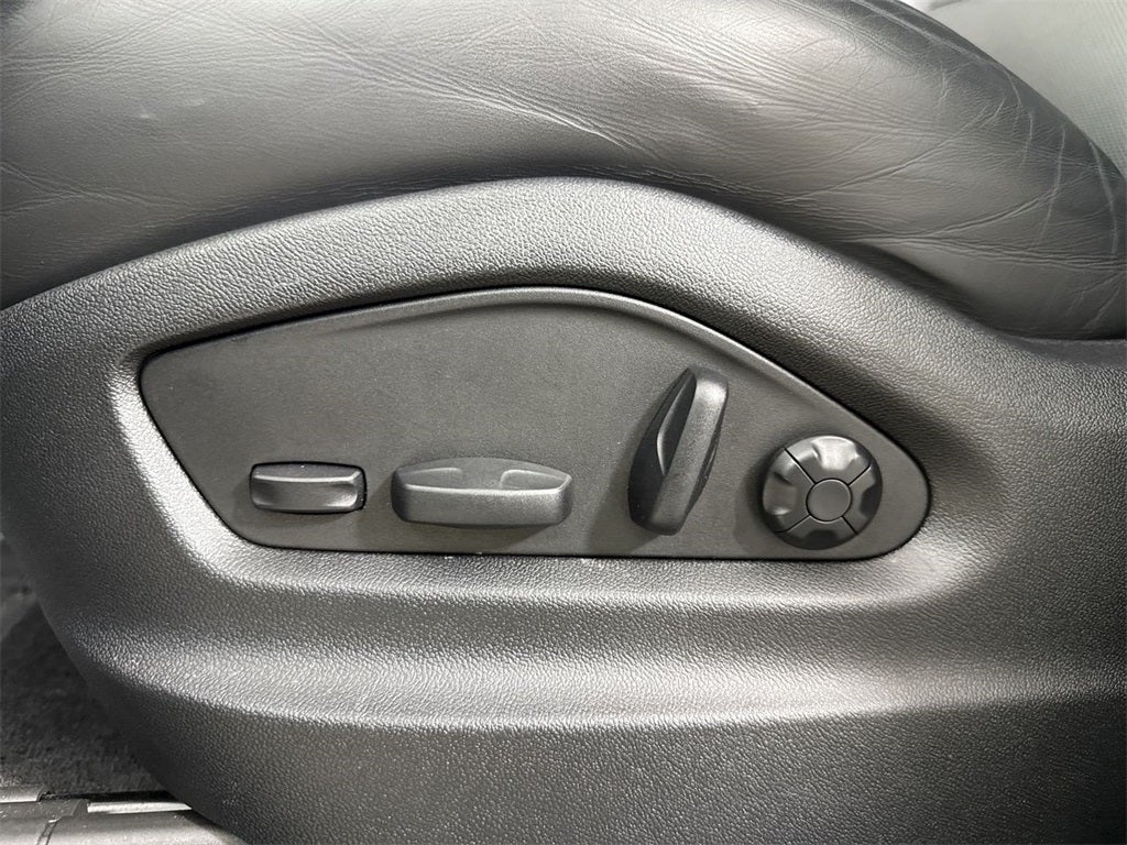 2023 Porsche Cayenne Coupe GTS