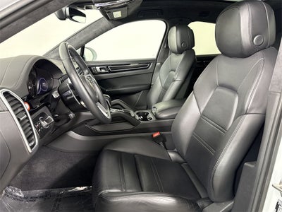 2023 Porsche Cayenne Coupe GTS