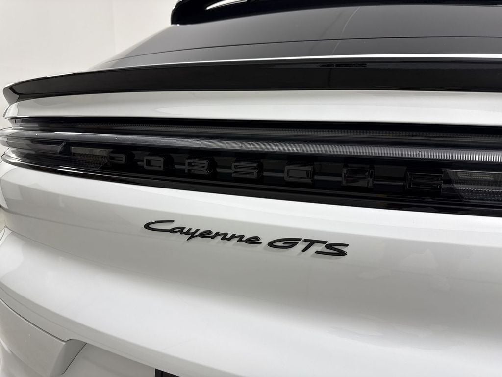 2026 Porsche Cayenne Coupe GTS