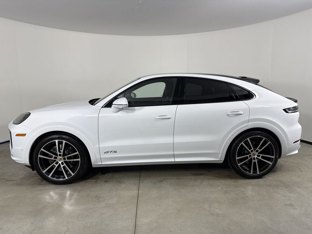 2026 Porsche Cayenne Coupe GTS
