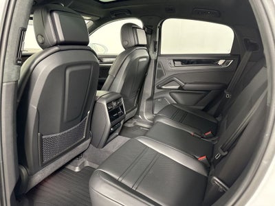 2026 Porsche Cayenne Coupe GTS