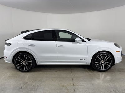 2026 Porsche Cayenne Coupe GTS