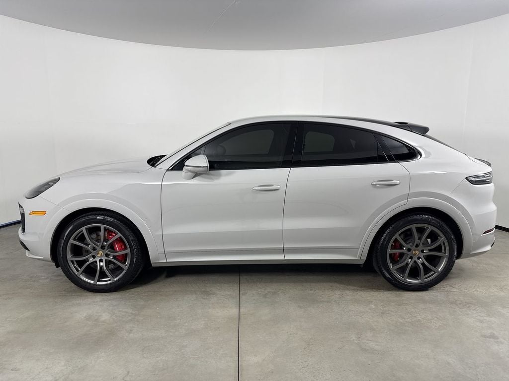 2023 Porsche Cayenne Coupe GTS