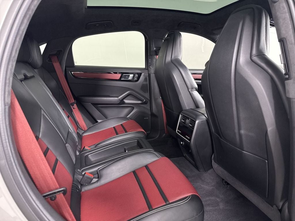 2023 Porsche Cayenne Coupe GTS