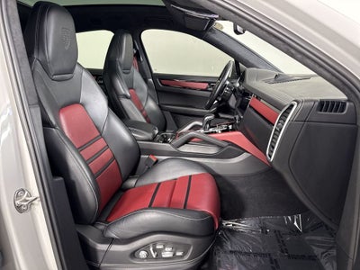 2023 Porsche Cayenne Coupe GTS