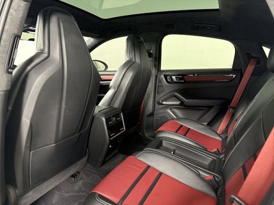 2023 Porsche Cayenne Coupe GTS