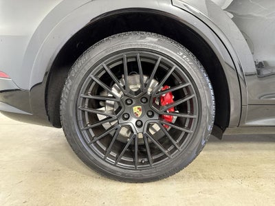 2023 Porsche Cayenne Coupe GTS