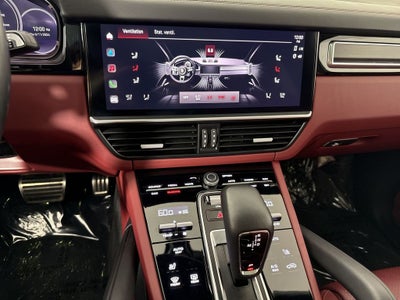 2023 Porsche Cayenne Coupe GTS