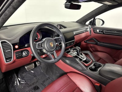 2023 Porsche Cayenne Coupe GTS