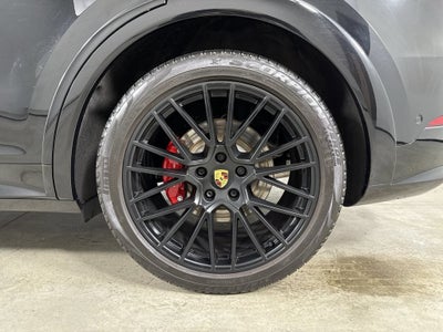 2023 Porsche Cayenne Coupe GTS