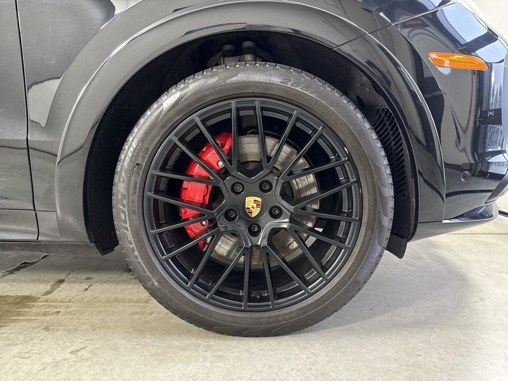 2023 Porsche Cayenne Coupe GTS