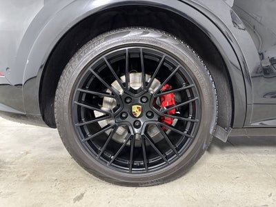 2023 Porsche Cayenne Coupe GTS